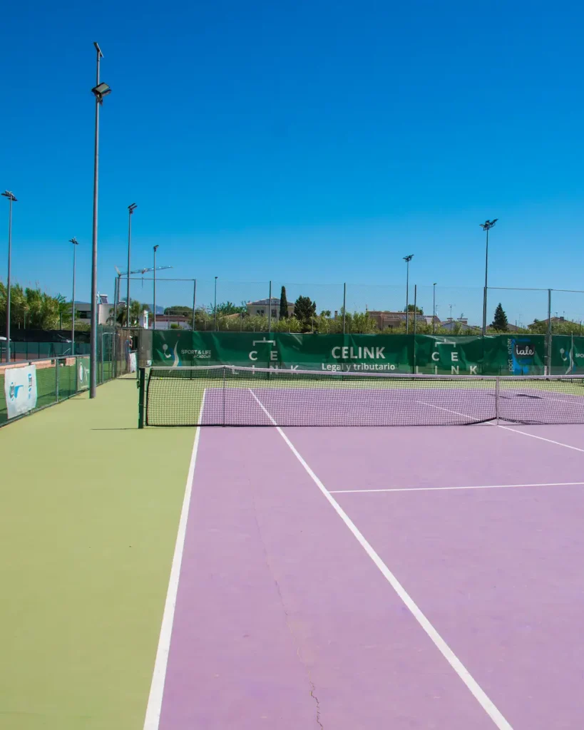 Pistas greenset de tenis en Iale Sport Center.